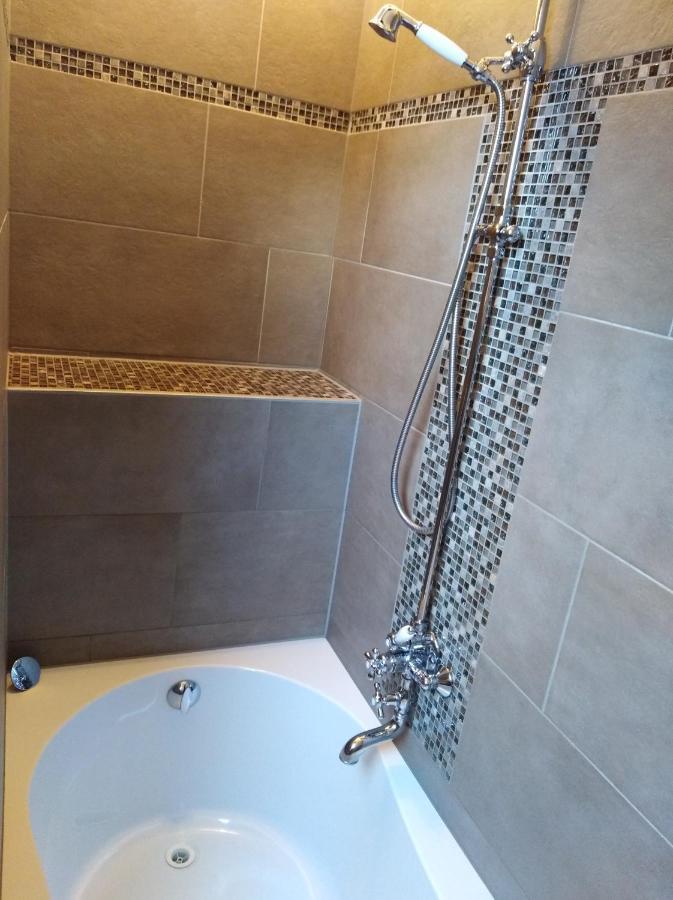 'T Hooghe Licht Bed & Breakfast Zonnebeke Bagian luar foto