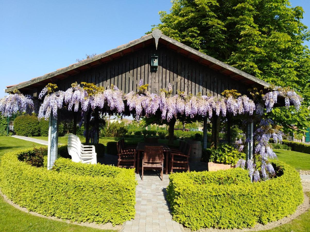 'T Hooghe Licht Bed & Breakfast Zonnebeke Bagian luar foto
